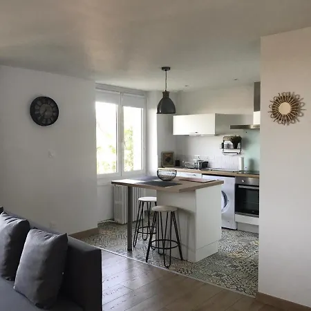 T2 50m2 3*,centre Ville,calme,lumineux Charme