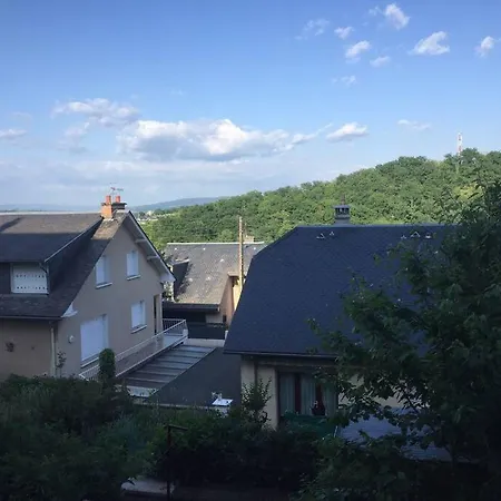 Apartmán T2 50m2 3*,centre Ville,calme,lumineux Charme *